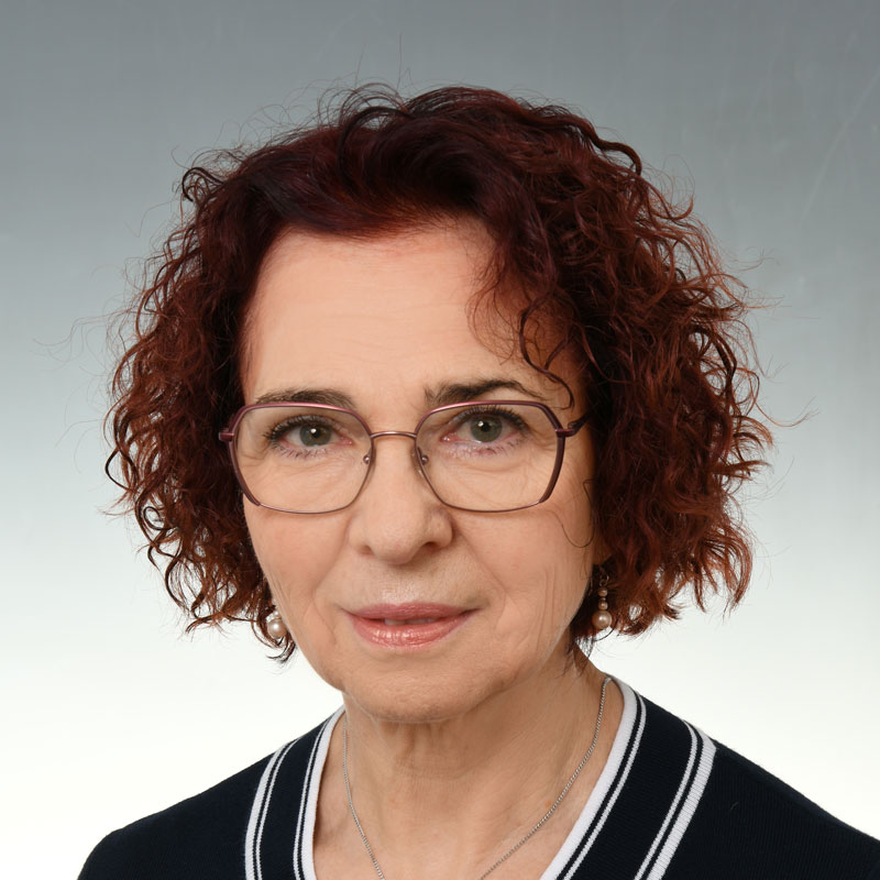 PhDr. Lubica Lichorobiecová